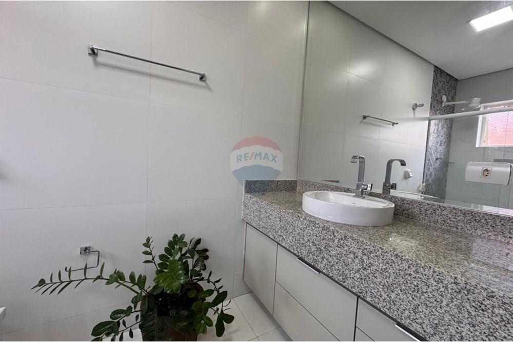 Casa - Venda - Botucatu , São Paulo - WhatsApp Image 2025-12-16 at 12.23.51.jpeg - 630111096-20