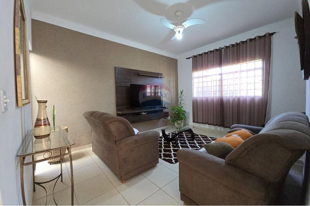 Residential - ਅਲੱਗ ਥਲੱਗ ਬਣਿਆ ਹੋਇਆ ਘਰ - São José do Rio Preto , São Paulo - BR - 20250509_095249.jpg - 631381002-139