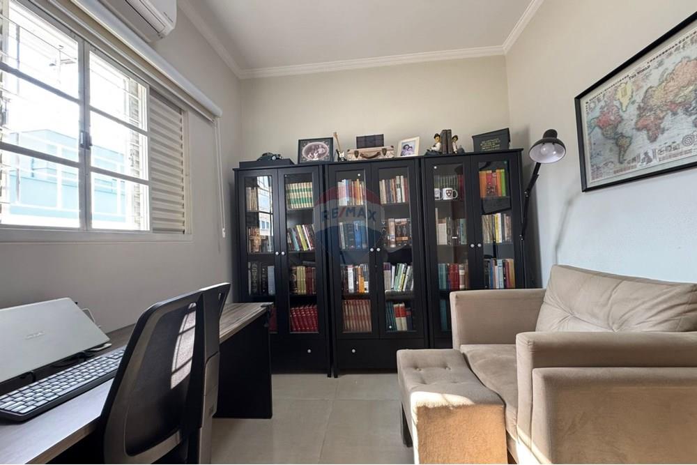 Casa - Venda - Botucatu , São Paulo - b895fc2e-8ba9-4bf4-91b0-5e98bb7a4cfe.jpg - 630481080-18