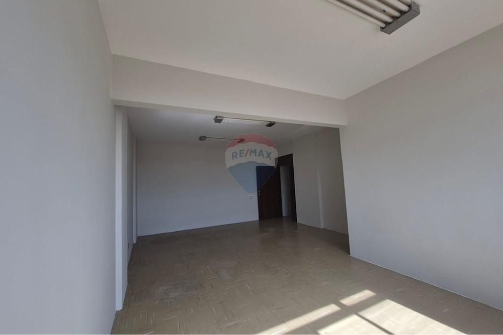 Cj. Comercial/ Sala - Alugar - Sorocaba , São Paulo - WhatsApp Image 2026-03-31 at 14.17.28.jpeg - 631581039-94