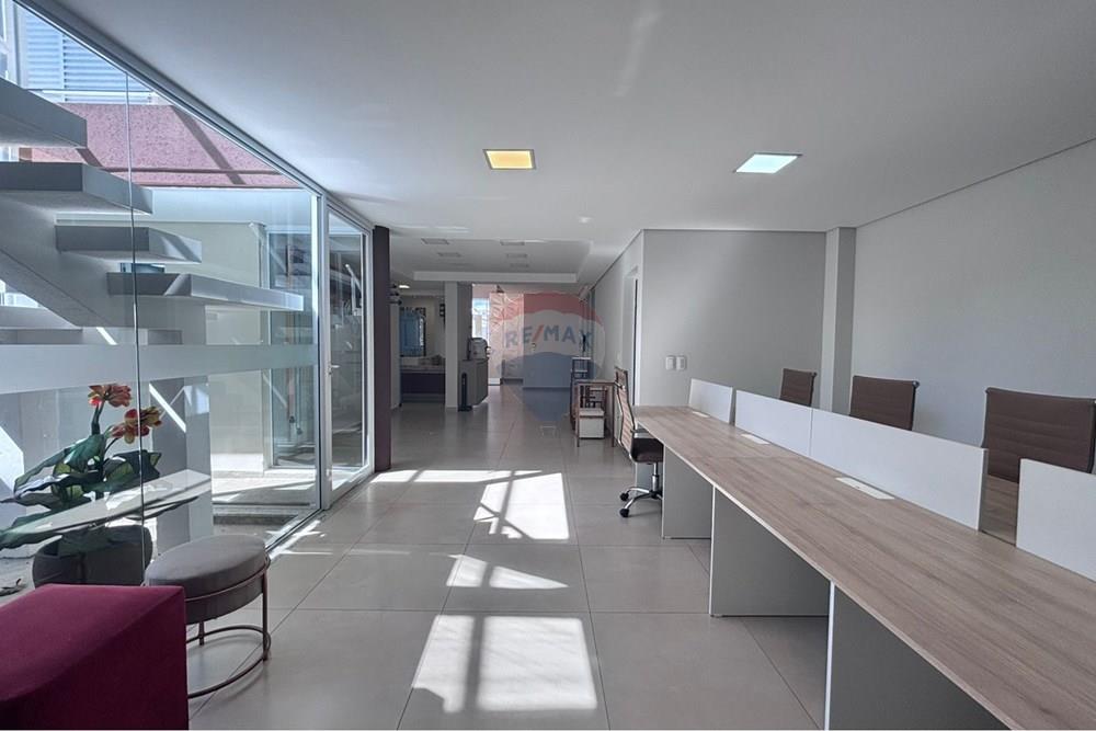 Sobrado - Alugar - Botucatu , São Paulo - WhatsApp Image 2026-04-01 at 08.27.15 (4).jpeg - 630111007-1476