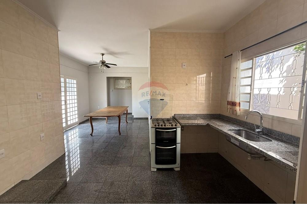 Casa - Venda - São José dos Campos , São Paulo - 815ff808-8d78-4cfb-9cf8-347b0c8036cb.jpeg - 631471058-1
