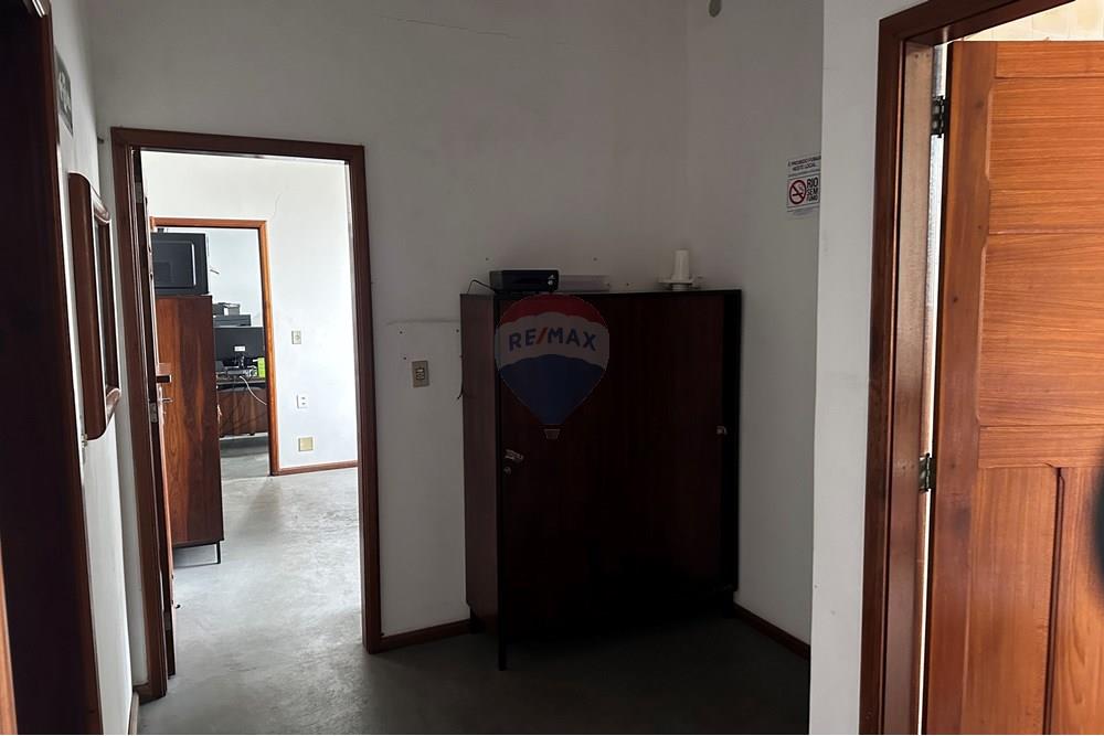 Galpão - Venda - Petrópolis , Rio de Janeiro - 20250623_133159837_iOS.jpg - 630131055-20