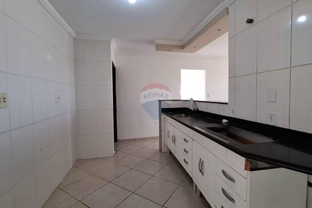 Casa - Alugar - Botucatu , São Paulo - WhatsApp Image 2025-10-16 at 14.50.21.jpeg - 630481079-220