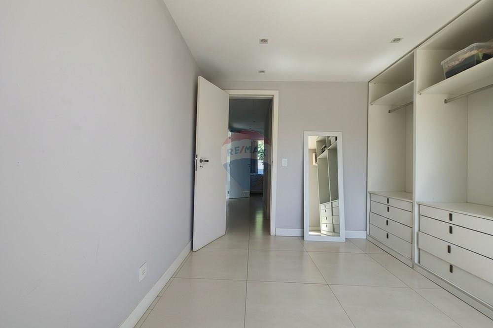 Casa - Venda - Niterói , Rio de Janeiro - closet master 8 stagify.jpg - 631621013-2