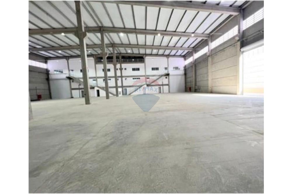 Galpão - Alugar - Sorocaba , São Paulo - WhatsApp Image 2026-03-12 at 11.22.48.jpeg - Pátio interno - 631701014-2