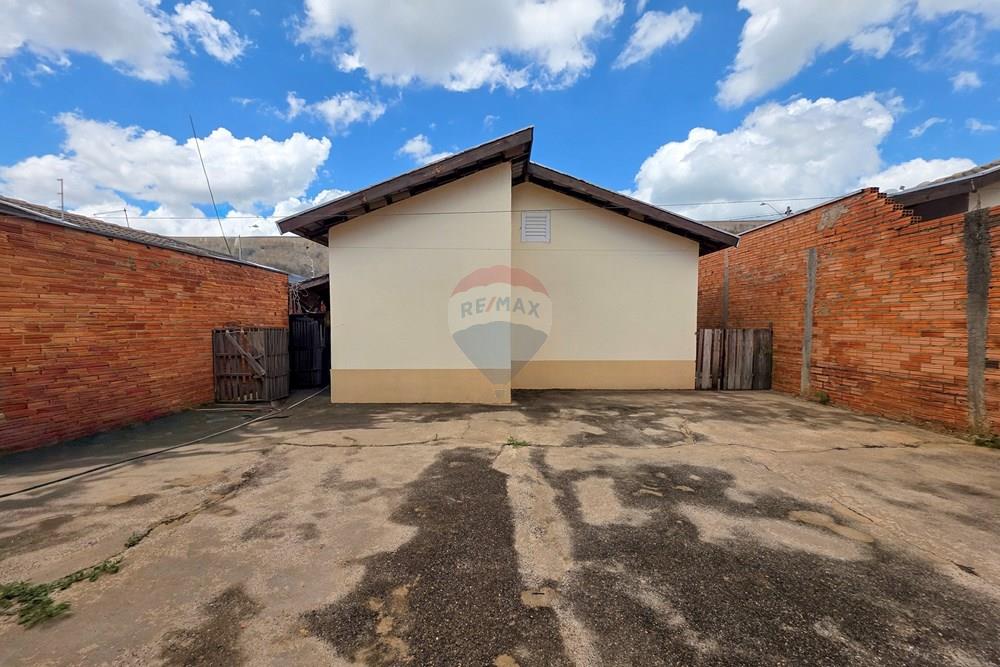 Casa - Venda - Botucatu , São Paulo - 12-20260131_133920.jpg - Quintal - 630481103-146