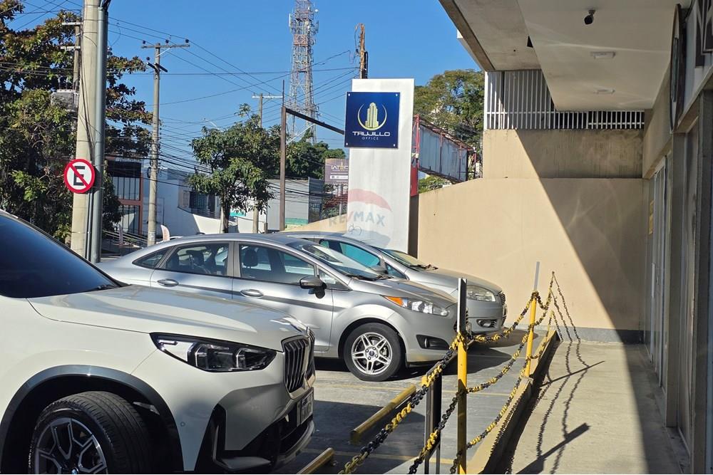 Cj. Comercial/ Sala - Alugar - Sorocaba , São Paulo - 20250716_153612.jpg - 630601201-22