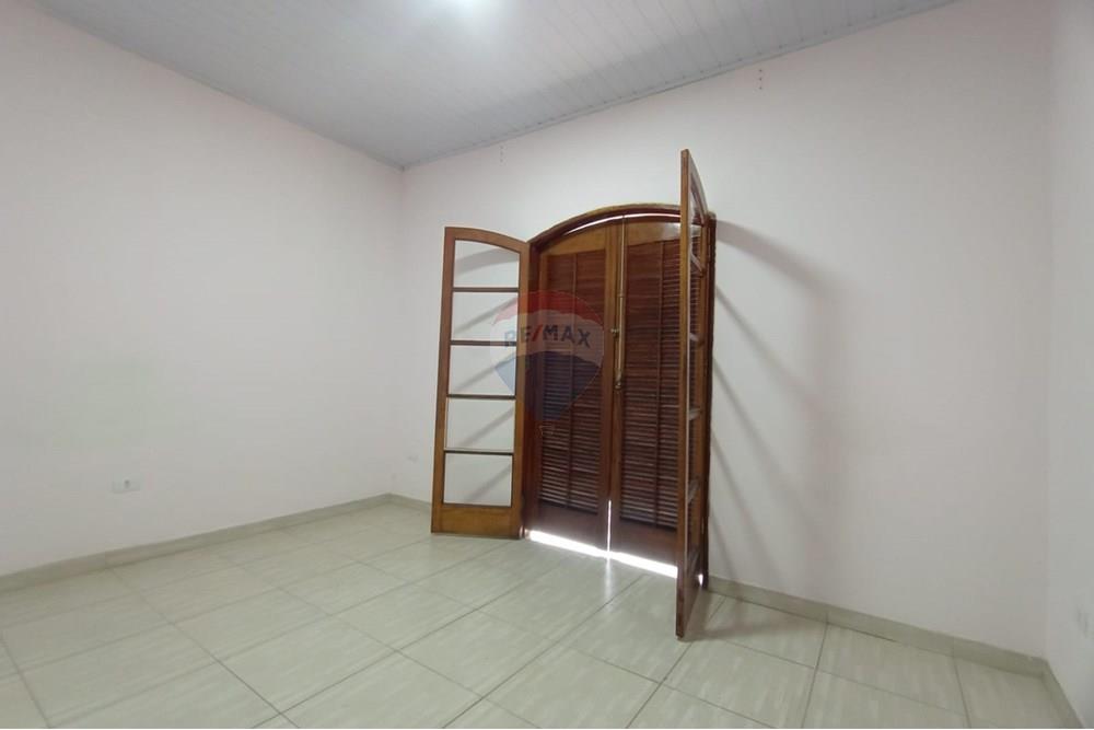 Casa à venda com 2 quartos, 156m² - Foto 16