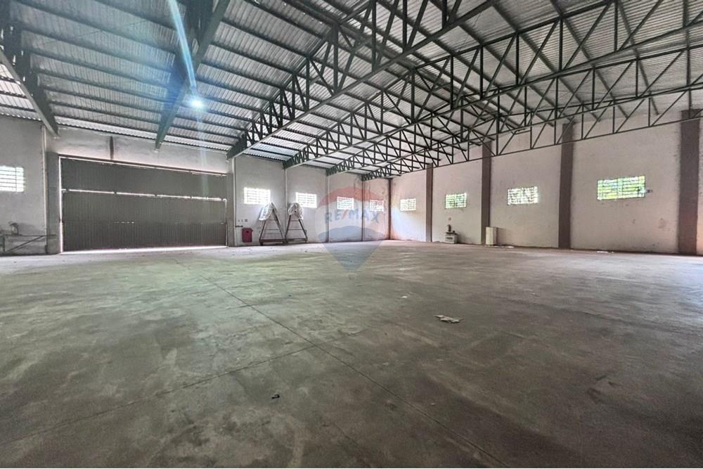 Galpão - Alugar - Botucatu , São Paulo - WhatsApp Image 2025-10-09 at 09.20.26 (1).jpeg - 630111100-39