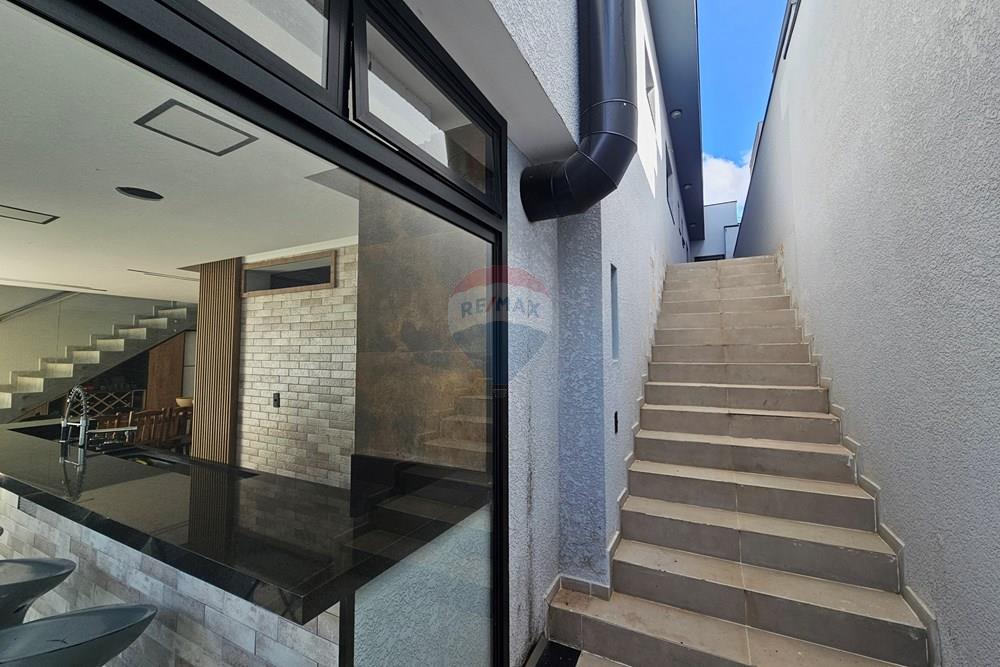 Casa de Condomínio - Venda - Sorocaba , São Paulo - escada fundos .jpg - 630601126-63
