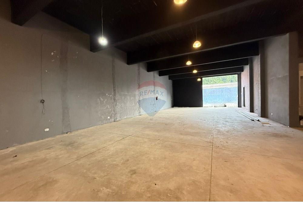 Casa Comercial - Alugar - Ribeirão Pires , São Paulo - WhatsApp Image 2025-06-27 at 13.34.04 (2) - Editado.jpg - 631371003-90