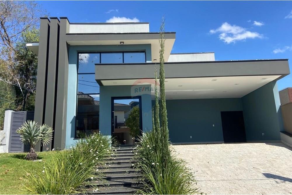 Casa de Condomínio - Alugar - Votorantim , São Paulo - a268d715-2675-411e-9590-1bbcf48ff52d_PhotoGrid.jpg - 631181052-196