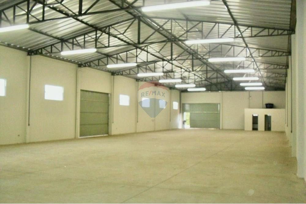 Galpão - Venda - Botucatu , São Paulo - Imagem do WhatsApp de 2025-02-21 à(s) 14.42.06_eb33c7cb.jpg - 630111006-927