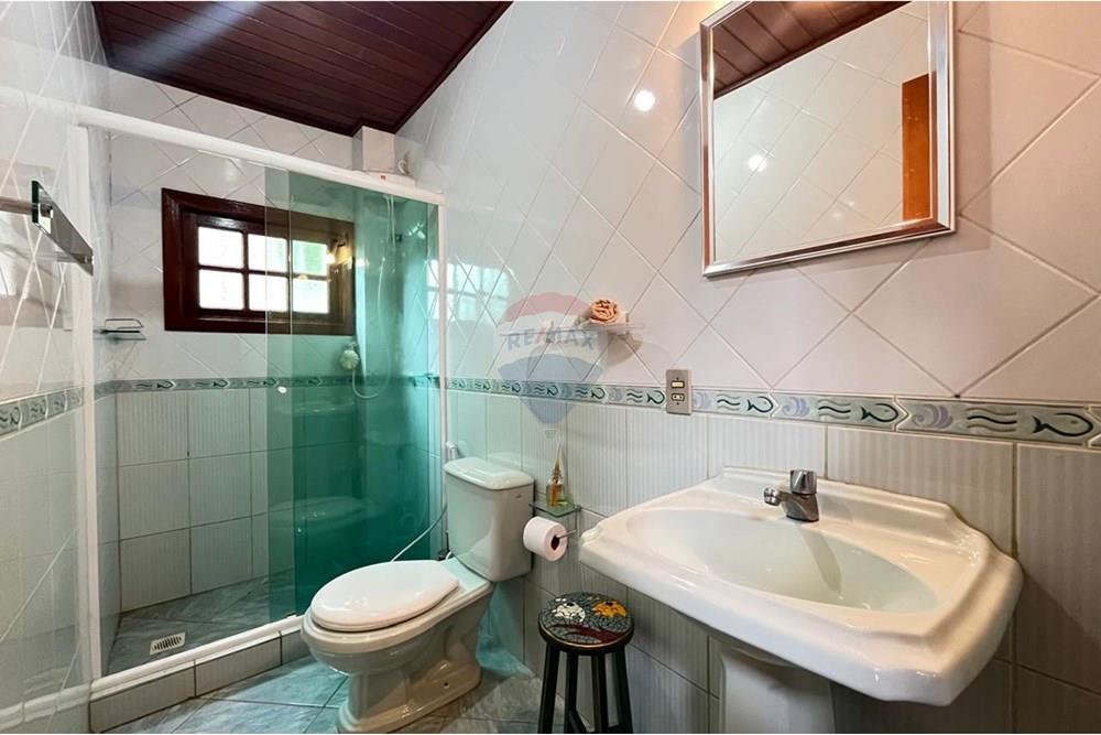 Casa de Condomínio - Venda - Teresópolis , Rio de Janeiro - WhatsApp Image 2025-10-14 at 10.36.25.jpeg - Banheiro - 630191059-40