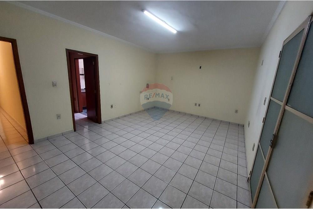 Casa Comercial - Alugar - Sorocaba , São Paulo - Imagem do WhatsApp de 2025-10-17 à(s) 12.15.41_f1059f15.jpg - 630601028-55