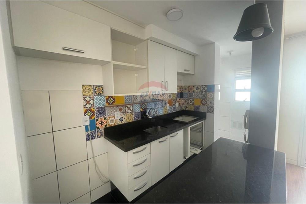 Apartamento à venda com 2 quartos, 55m² - Foto 8
