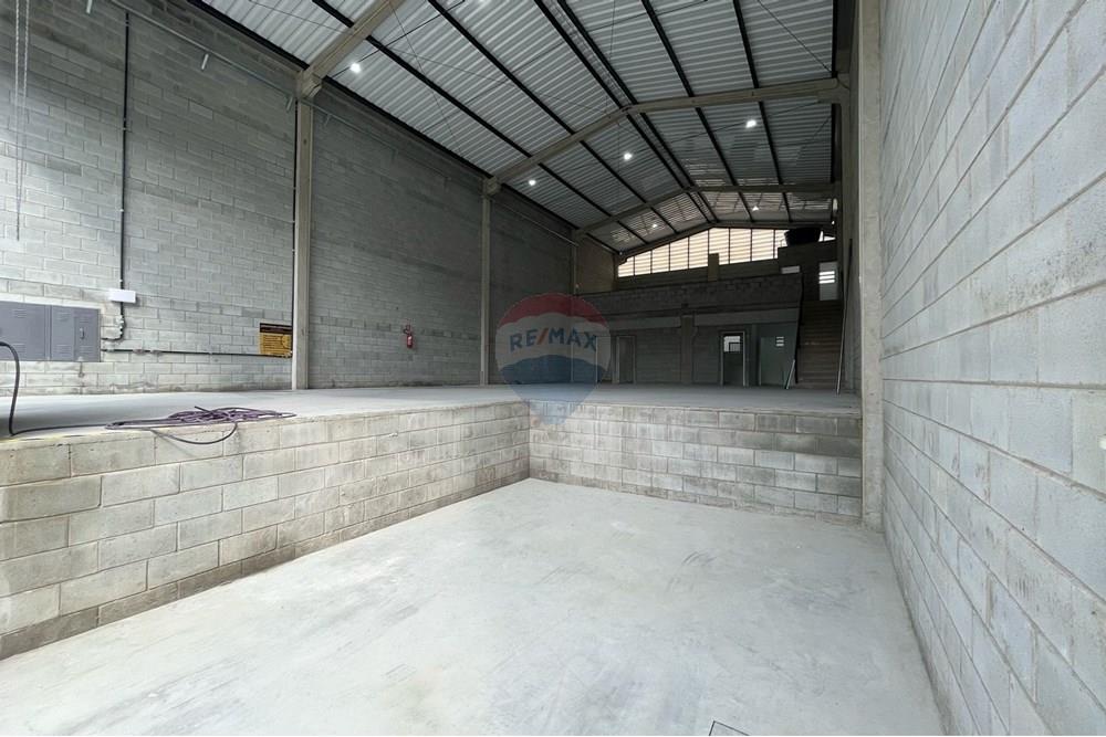 Galpão - Alugar - Mauá , São Paulo - WhatsApp Image 2025-04-23 at 15.44.13 (1).jpeg - 630751057-160