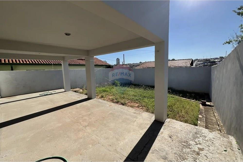 Casa - Venda - Botucatu , São Paulo - WhatsApp Image 2025-12-18 at 09.17.12.jpeg - 630481111-35