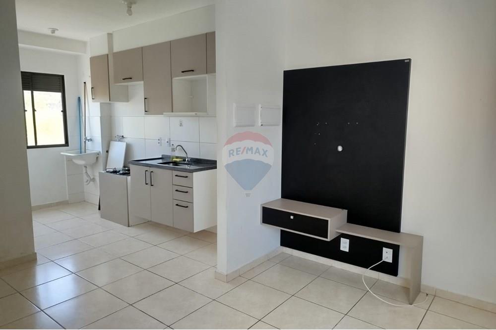 Apartamento à venda com 2 quartos, 45m² - Foto 3