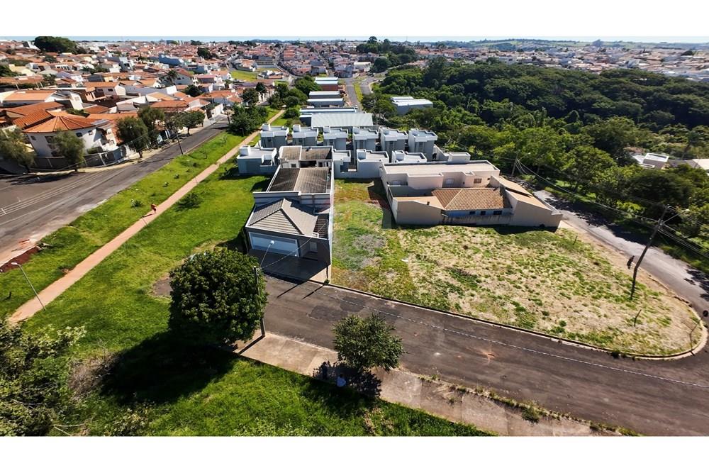 Terreno - Venda - Botucatu , São Paulo - 1-DJI_20260304160535_0161_D.jpg - 630481094-80