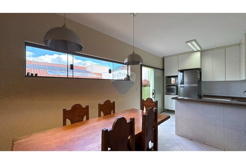 Casa - Venda - Botucatu , São Paulo - 23-DJI_20250411_153326_000.jpg - 630481080-13