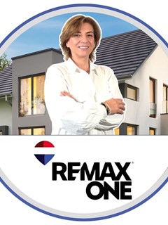 Vodja agencije - Maria Clemencia Medina Acevedo - REMAX ONE