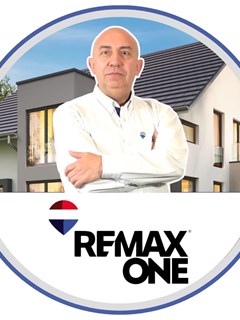 Alexander Padilla Piñeros - REMAX ONE
