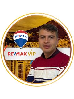 Agente Inmobiliario - Juan Sebastian Moreno - RE/MAX VIP