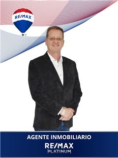 Agente Inmobiliario - Dario Alejandro Castañeda Castilla - RE/MAX Platinum