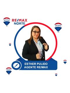 Začínající makléř - Esther Pulido Castellano - RE/MAX NORTE