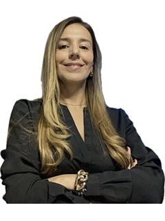 Agente Inmobiliario - Carolina Isabel Ocana Echavarria - RE/MAX ONE