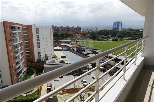 71 38 sqm apartment for sale 3 bedrooms located at calle 28 100 133 sur valle del cauca cali colombia