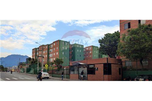 Ipinagbibili-Condo/Apartment-carrera 7sur 6-16  - Bogotá, San Cristobal-660361030-235