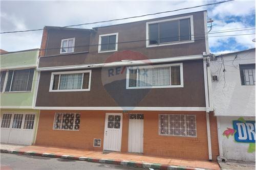 Venta-Casa multifamiliar-Carrera 8 H # 162 - 87  - San Cristóbal Norte  - Bogotá, Usaquén-660321058-159