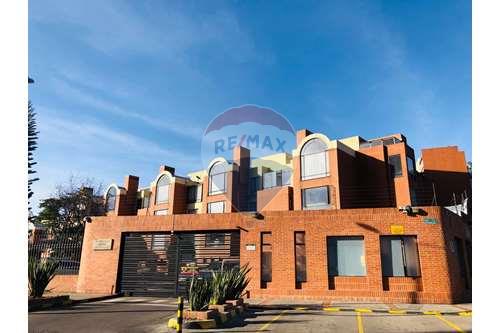 For Sale-Condo/Apartment-Colina Campestre  - Bogota, Suba-660311089-1564