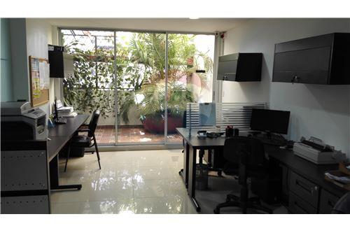 oficina uber cali re max centro inmobiliario cali valle del cauca kolumbien oficina uber cali re max centro inmobiliario cali valle del cauca kolumbien