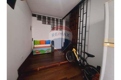 На продажу-Отдельно стоящий семейный дом-Bogotá, Teusaquillo-660621001-101