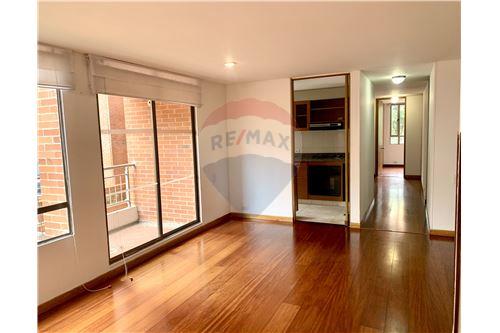 For Sale-Condo/Apartment-exterior  - Bella Suiza  - Bogota, Usaquén-660361005-296