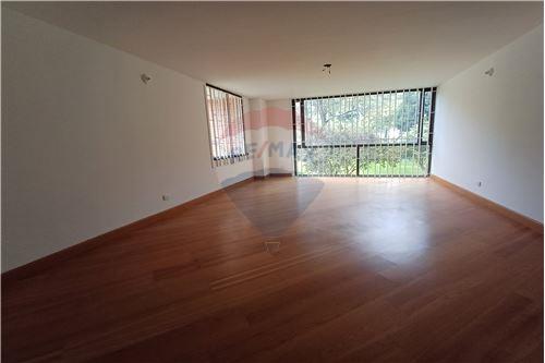 Pārdošana-Dzīvoklis-Edificio Unamá  - Santa Bárbara Central  - Bogotá, Usaquén-660421008-150