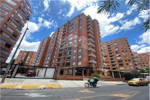 Untuk Dijual-Kondo/ Apartemen-Calle 119A # 57 35  - PIJAO RESERVADO E2  - Lagos de Cordoba  - Bogotá, Suba-660401030-223