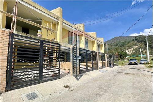 In vendita-Non addossata-west town  - Centro (Casco Urbano)  - Cundinamarca, Cota-660311083-70