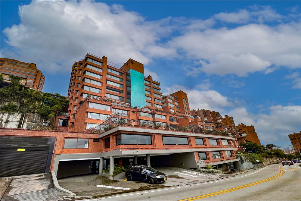 Condo/Apartment For Sale Bogota, Chapinero 66012114946 , RE/MAX