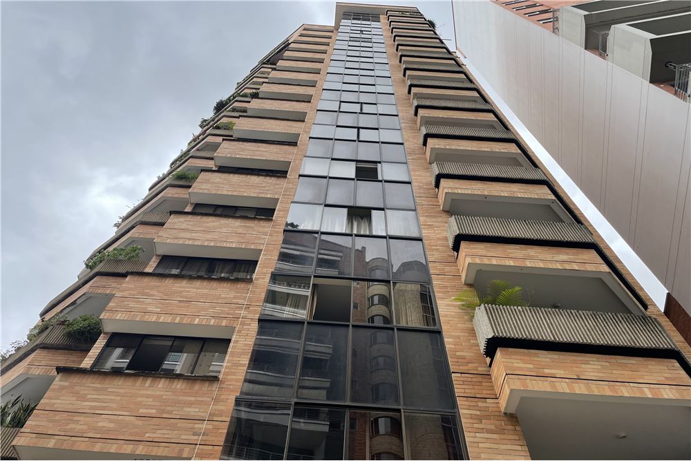 Condo/Apartment For Sale Santander, Bucaramanga 660271035144