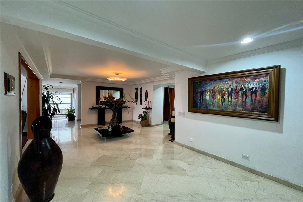 Condo/Apartment For Sale Bogota, Chapinero 66027108690 , RE/MAX