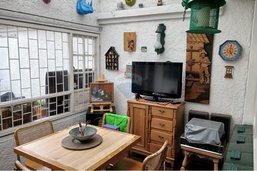 住宅 - 独立式 - Bogotá, Usaquén - CO - 11 Sala auxiliar patio.jpeg - 134067021-9