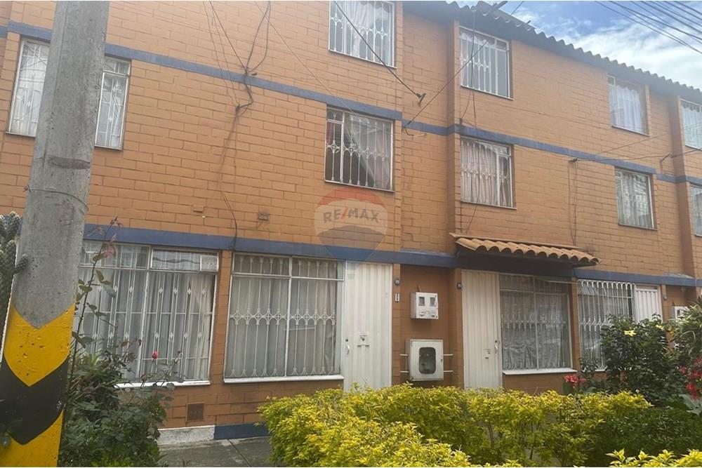 Residential - บ้านเดี่ยว - Bogotá, Suba - CO - Entrada.jpg - 660321086-8