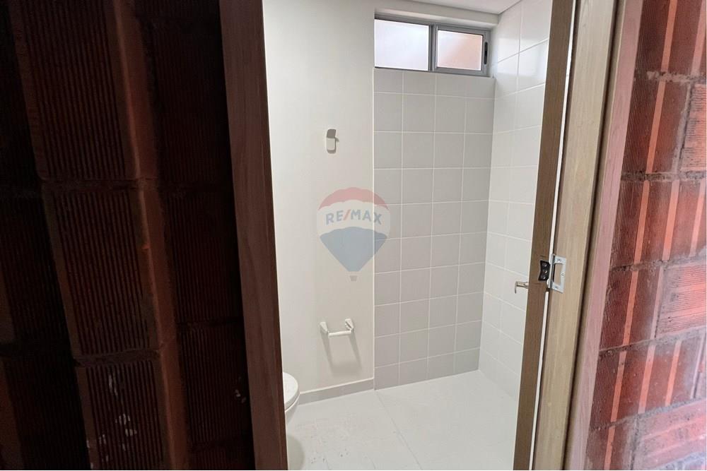 Residential - Condo/Apartment - Antioquia, Bello - CO - foto 2 baño terminado.jpg - 660471155-245