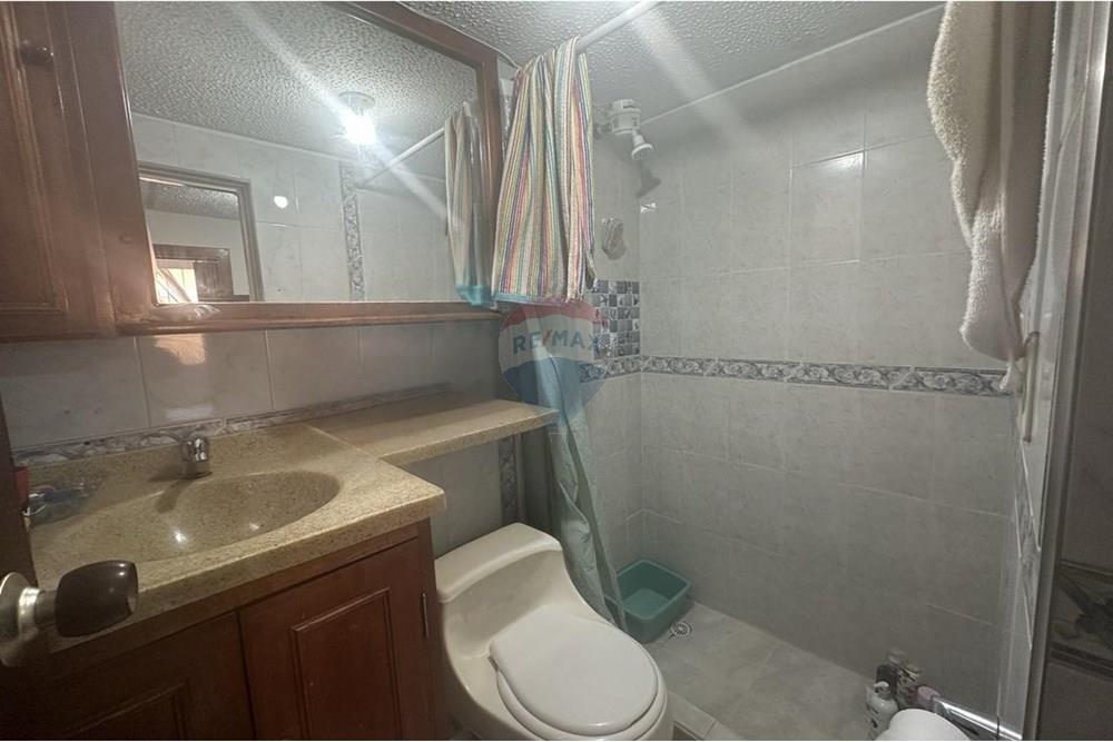 Residential - บ้านเดี่ยว - Bogotá, Suba - CO - Baño.jpg - 660321086-8