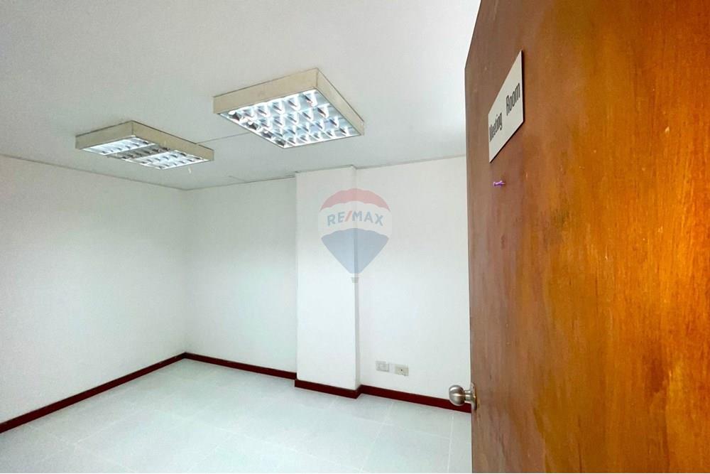 מסחרי - משרד - Bogotá, Chapinero - CO - WhatsApp Image 2025-08-14 at 12.32.56 PM (5).jpeg - 660271086-124